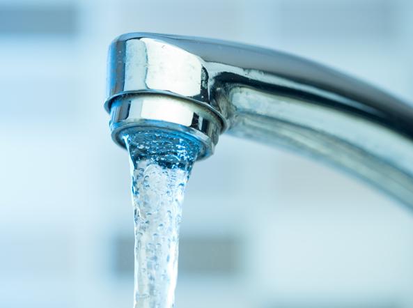 Water suspensions scheduled in Salerno, 5 days of labor