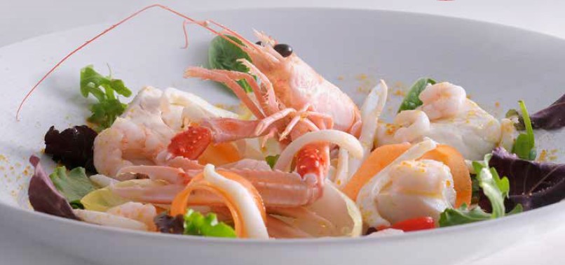 Insalata di orto e di mare