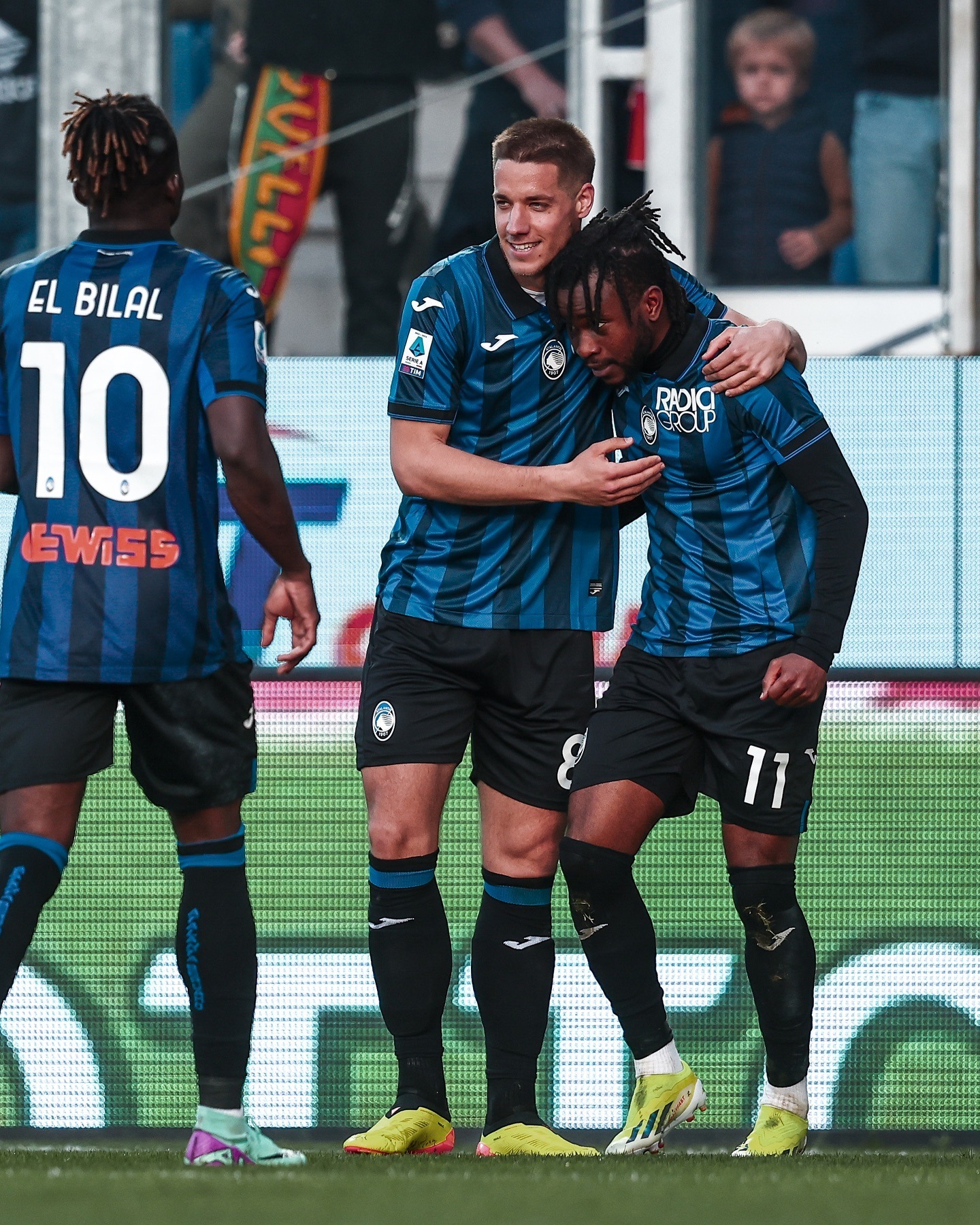 Atalanta beats Empoli and reopens the Champions League race