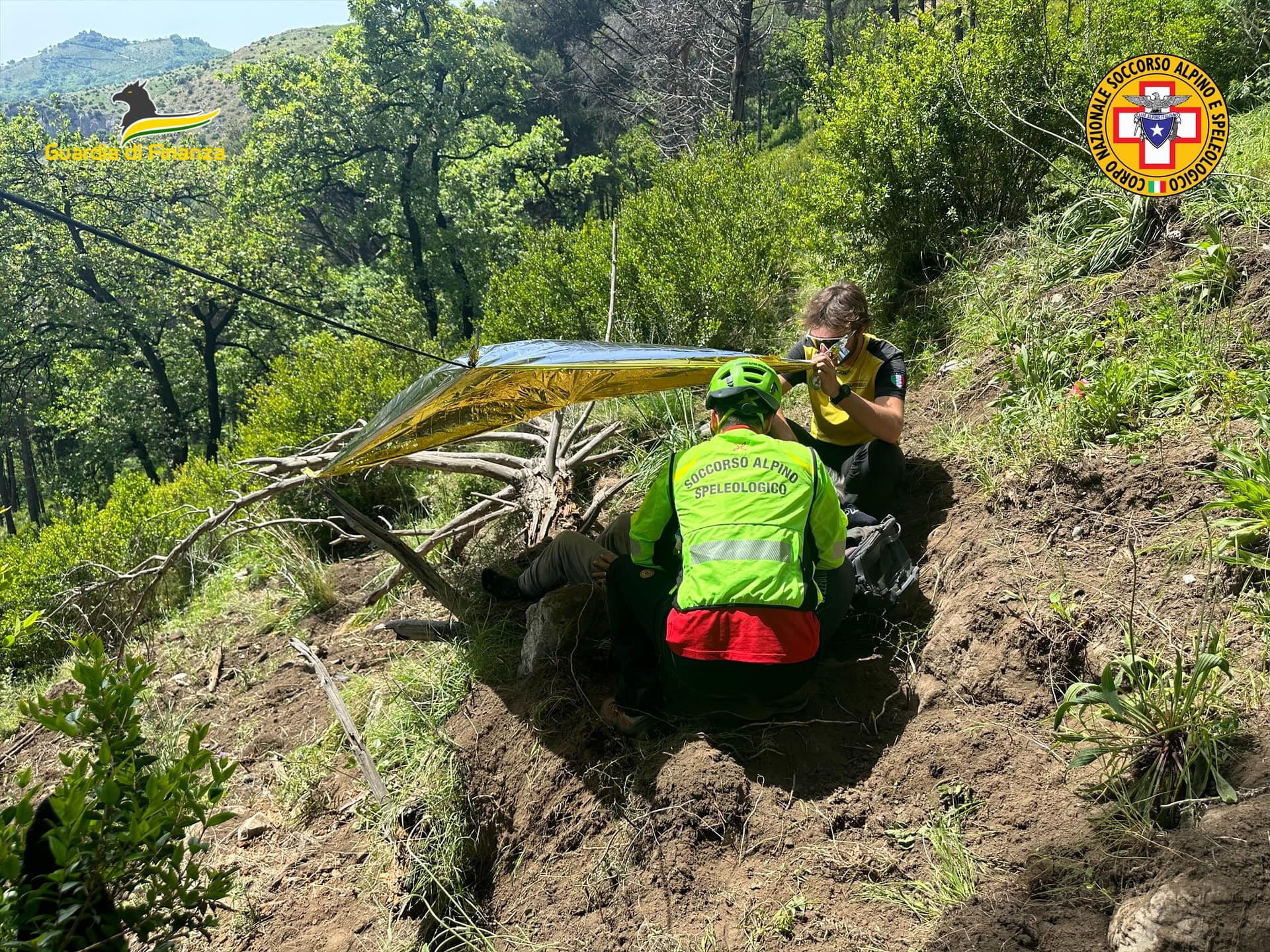 Missing in the mountains, asparagus hunter rescued