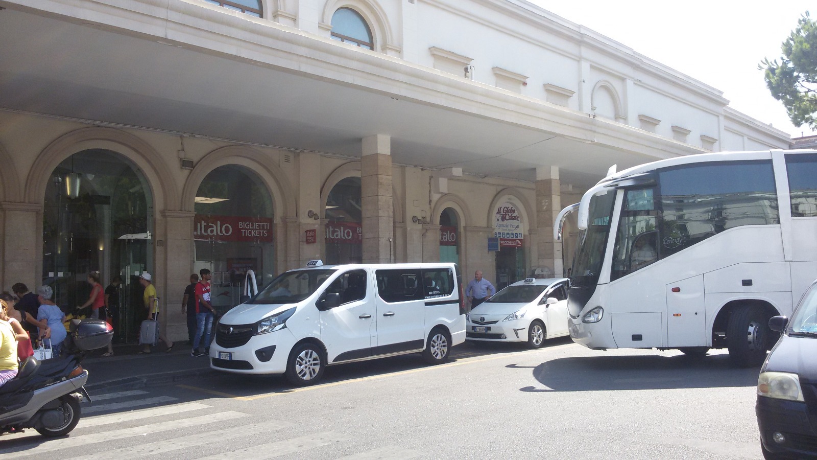 Salerno, new Taxi licenses: cease at Galdi