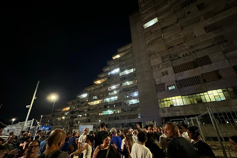 Scampia, Collapse at Vela Celeste: Two Useless and 12 Injured