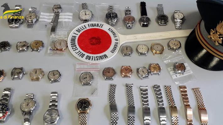 Fake Rolex in Nocera, the status symbol does not fear the “package”