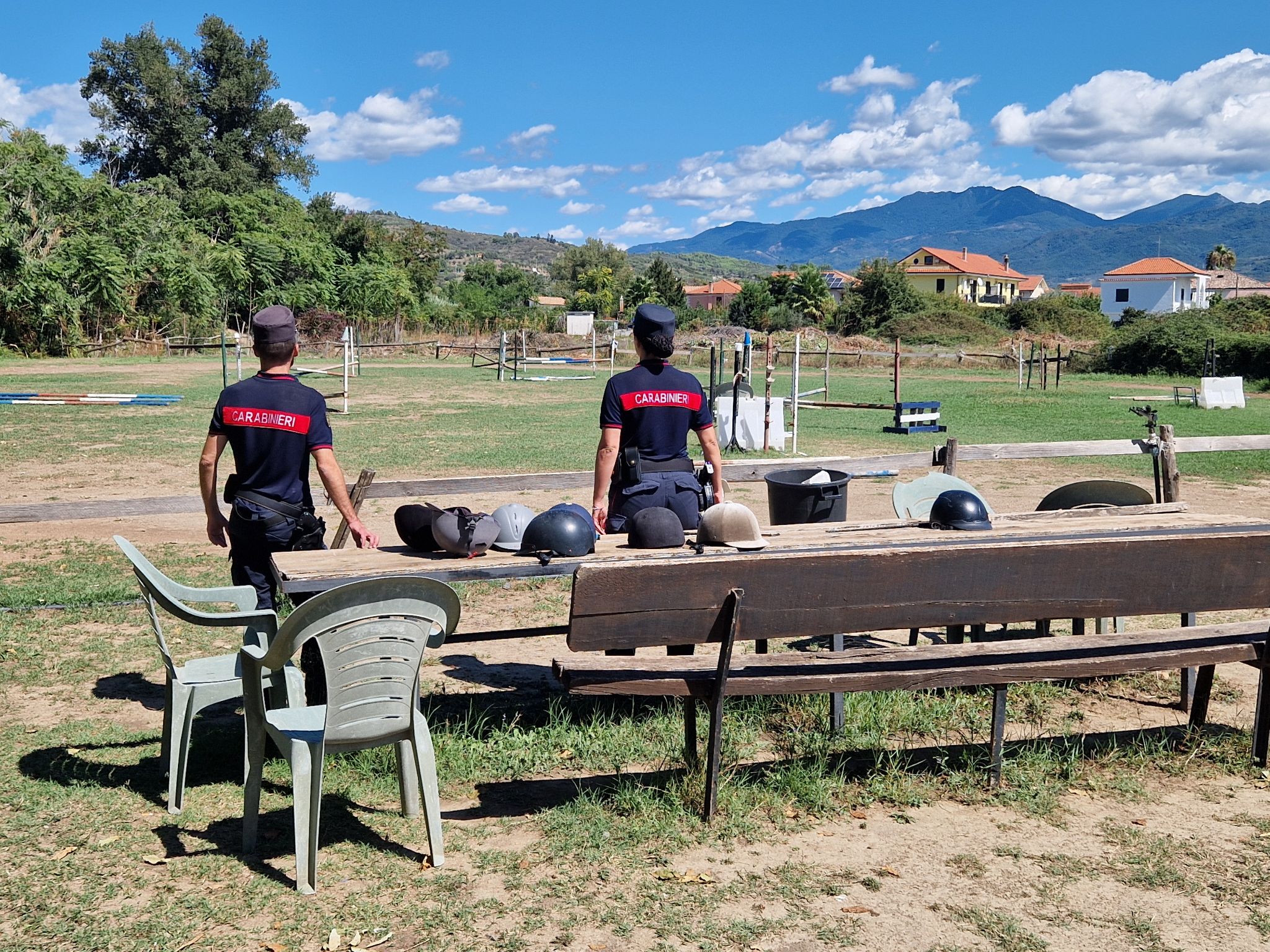 Ascea, forestry police close illegal riding stables