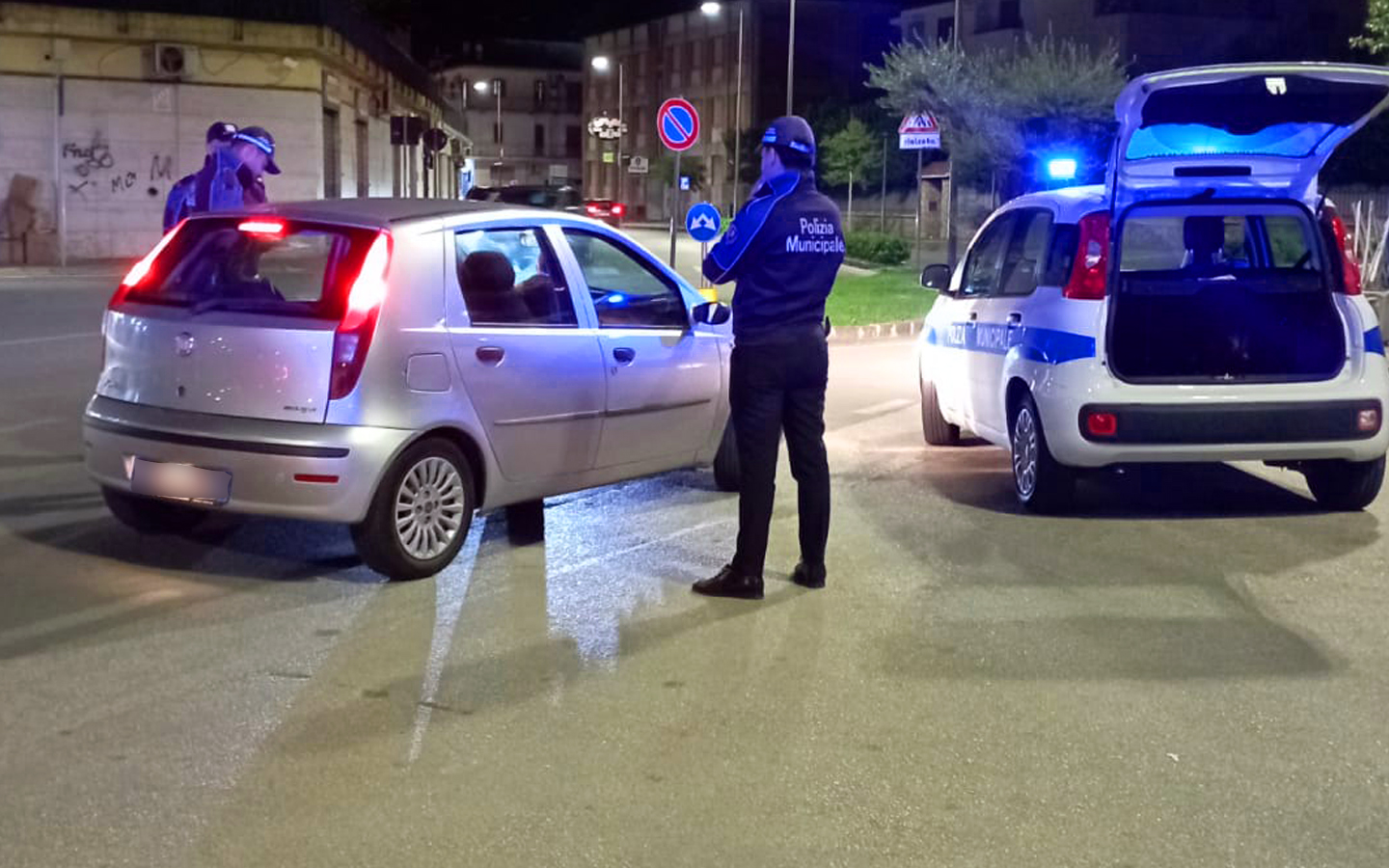 Sarno, night checks by the Municipal Police