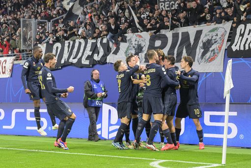 Juventus vittoria in rimonta, tris Atalanta: Bologna ko