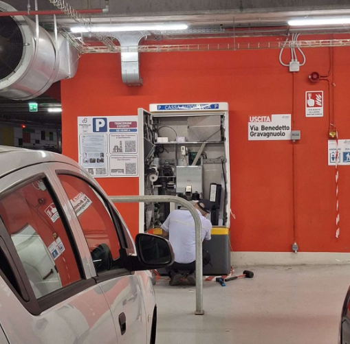 Cava de’ Tirreni, automatic cash register broken into in the parking lot