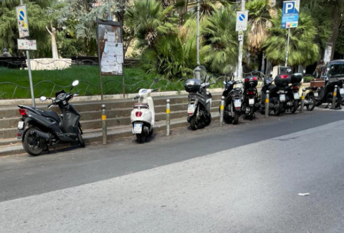 Scooter thefts, record at the “Tasso” high school in Salerno