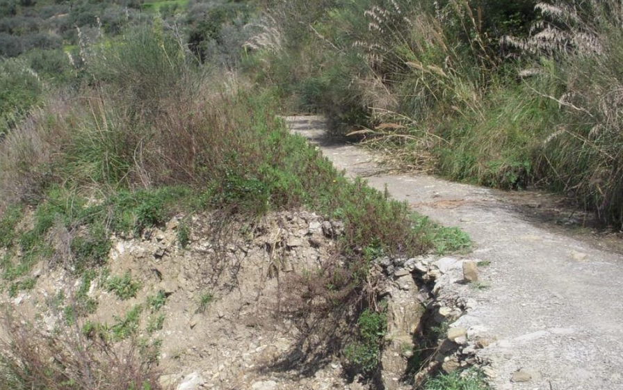 Pollica, lo scandalo “strade fantasma”: i giudici non fanno sconti