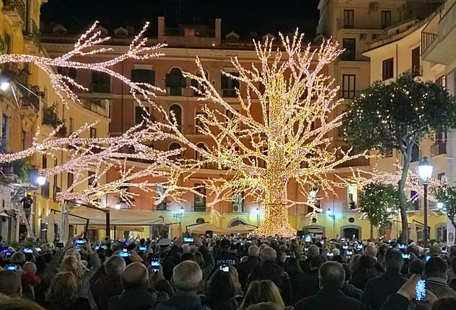 Luci d’Artista, gli alert del prefetto al Comune