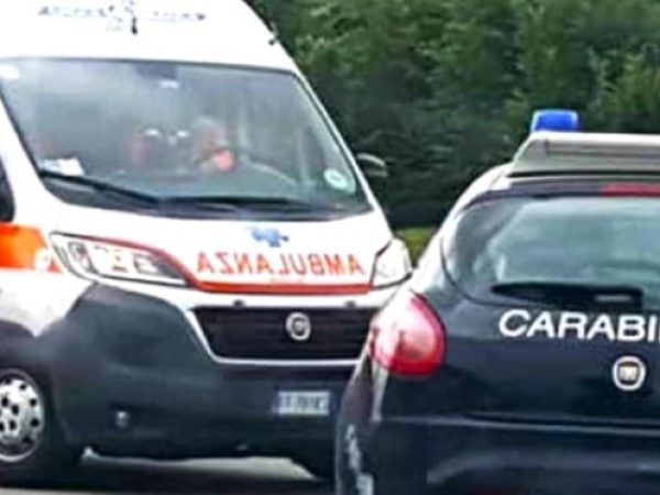 carabinieri-e-ambulanza-5